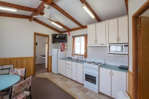 Euston Club Cabin 5 kitchen
